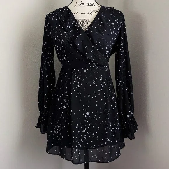 Classic | Dresses | Black Star Print Ruffle Aline Dress | Poshmark